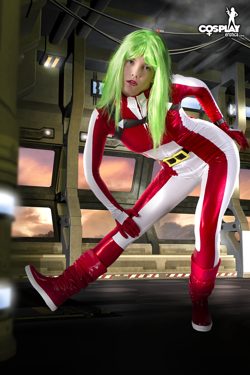 Эмилия, 30 лет, 2 размер груди